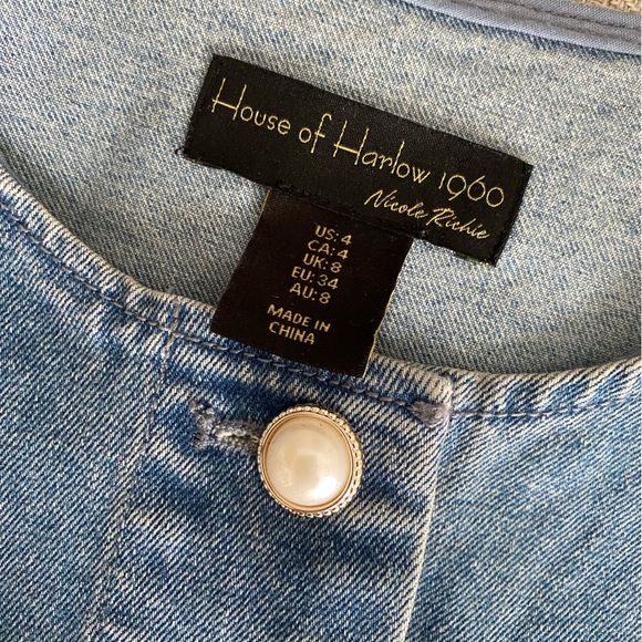 House of Harlow 1960 Denim top with Pearl Buttons - Picture 4 of 6